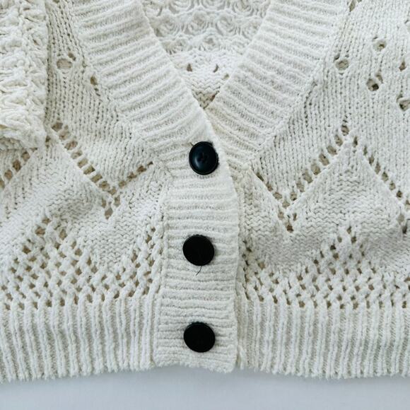 Free People Chloe Cardigan Size Large Cream Open Knit V-Neck 3 Button - Picture 5 of 9